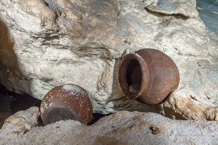 Reliques de la cénote Kanun, province de Merida