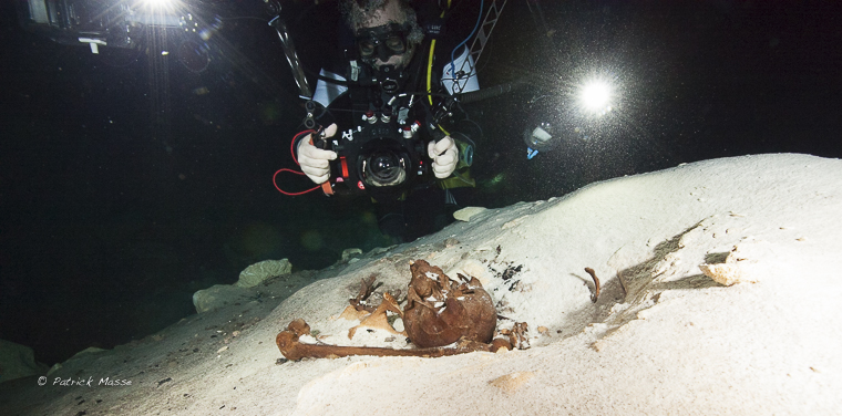 Reliques de la cénote Kanun, province de Merida